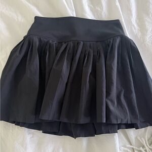 ALO Yoga Black Pleated Mini Skirt